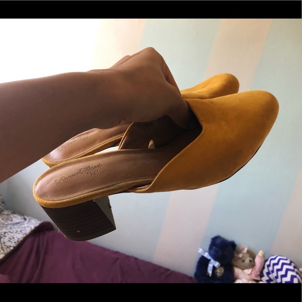 Yellow heeled mules